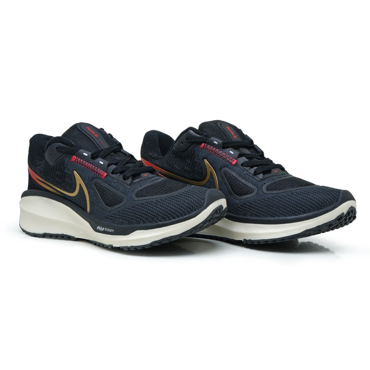 Tênis Nike Vomero 17