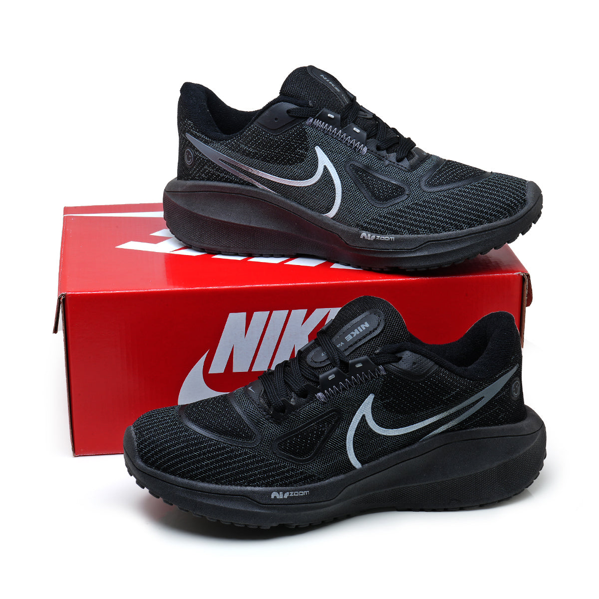 Tênis Nike Vomero 17