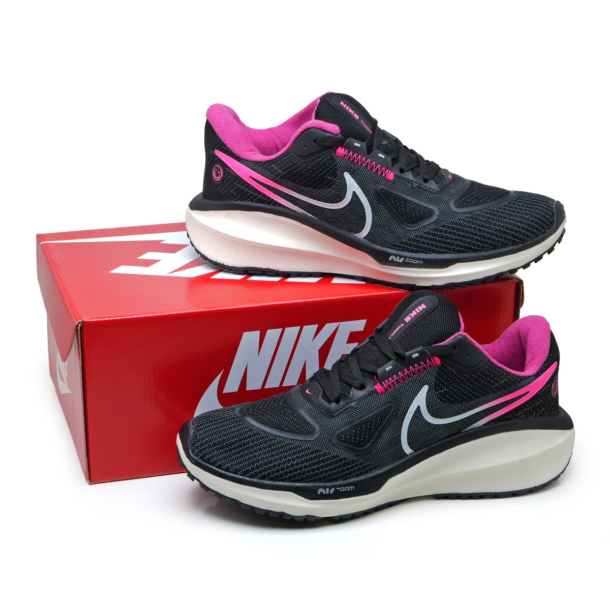 Tênis Nike Vomero 17