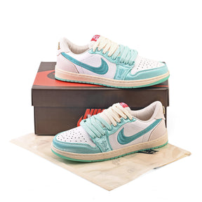 Tênis Nike Air Jordan 1 Retro Low OG Trophy Room Away