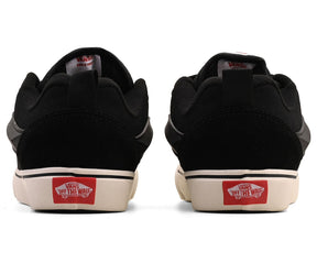 Tênis Vans KNU